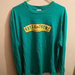 Fresh Thyme long sleeve shirt